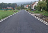 Půl kilometru rekonstruované silnice v Břestku