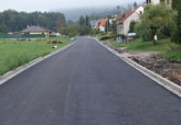 Půl kilometru rekonstruované silnice v Břestku