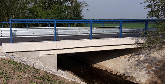 Přestavěný most 4349-2 u Záříčí / foto: S. Brázdil