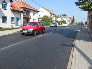Opravená silnice II/493 v Petrůvce / foto: V. Cekota
