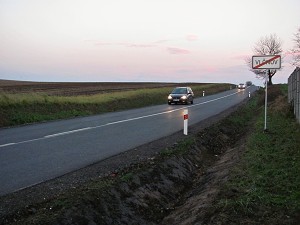Opravená silnice II/495 u Vlčnova / foto: V. Cekota